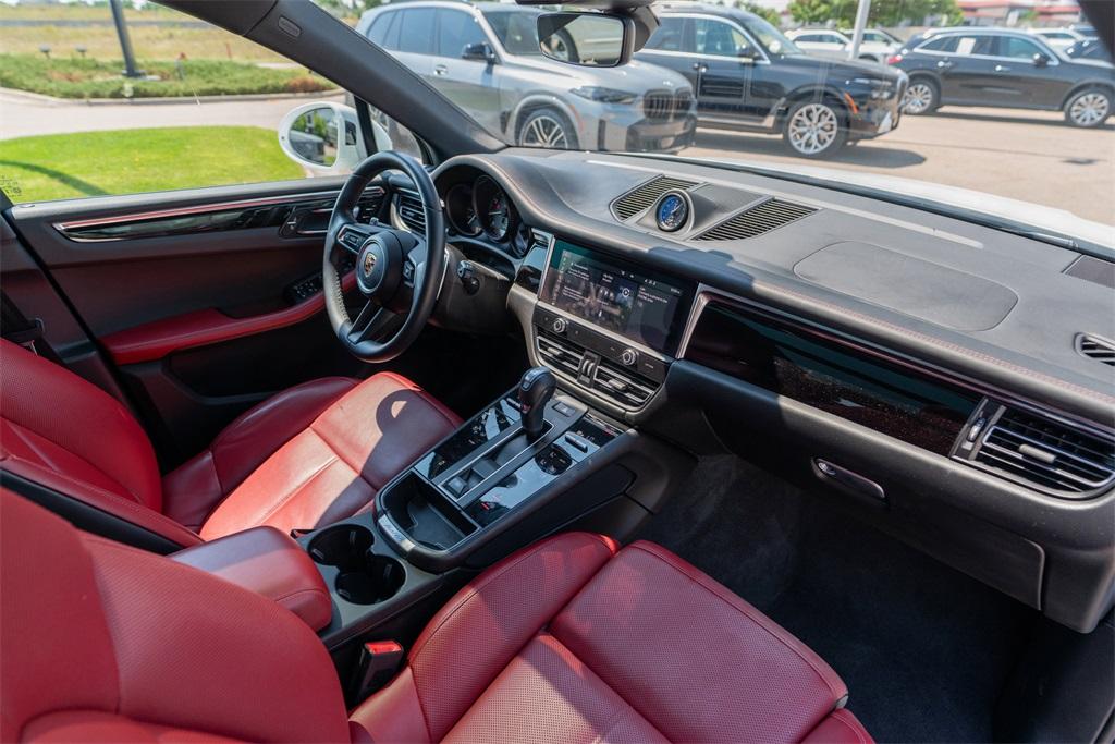 2024 Porsche Macan