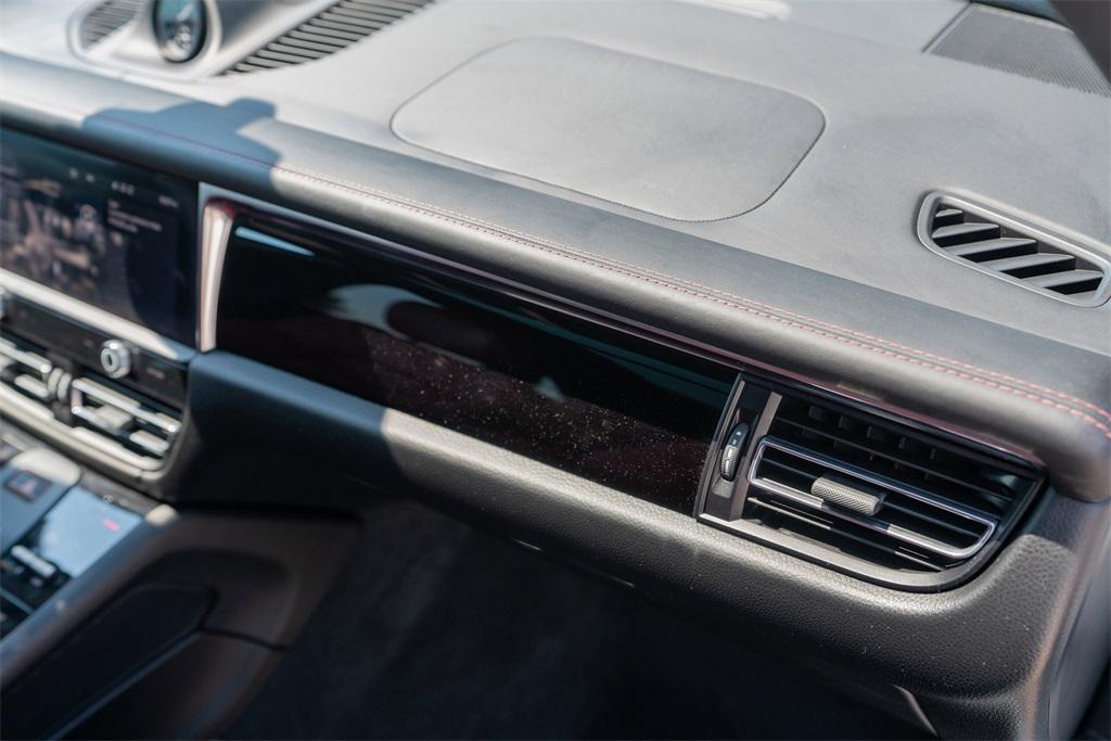 2024 Porsche Macan