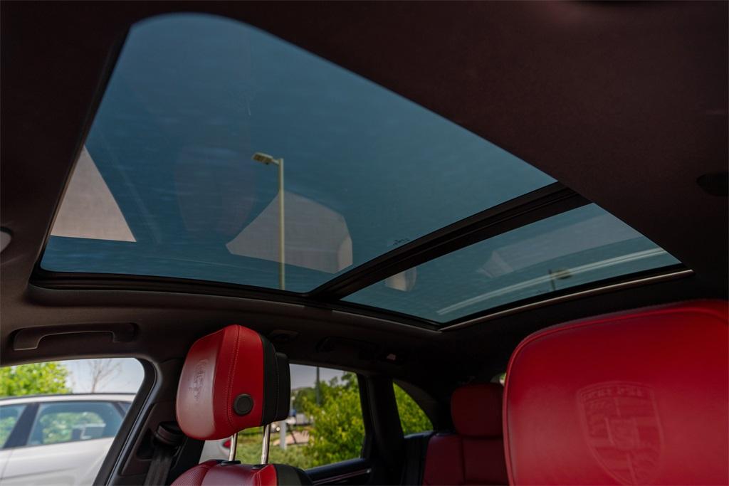 2024 Porsche Macan