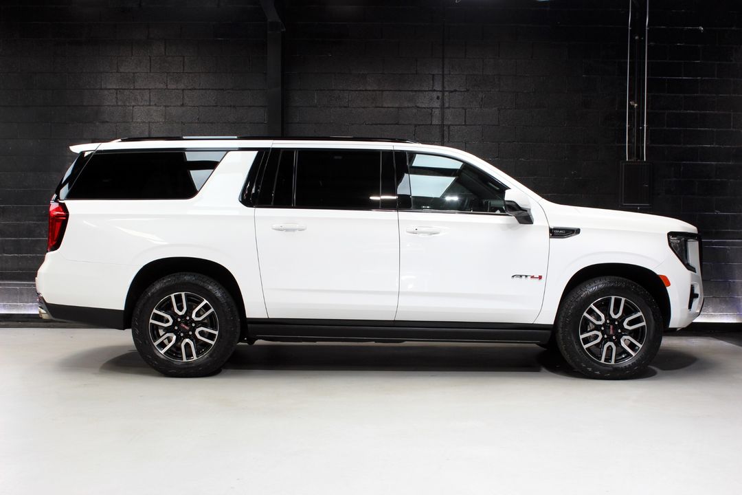 2023 GMC Yukon XL