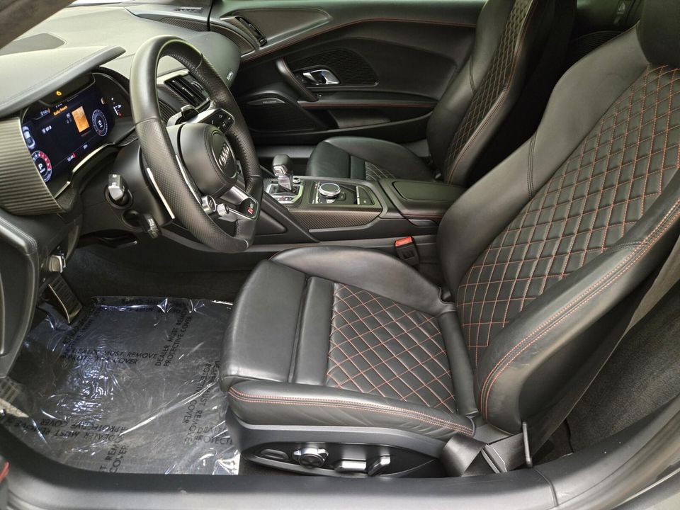 2017 Audi R8
