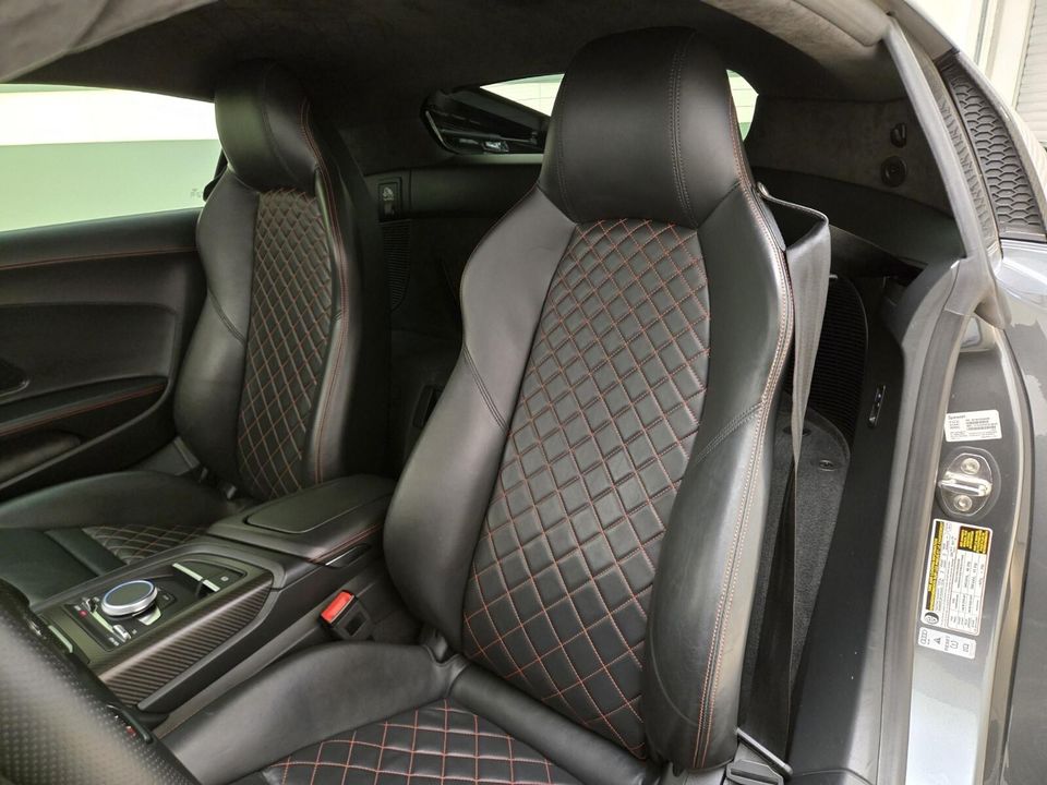 2017 Audi R8