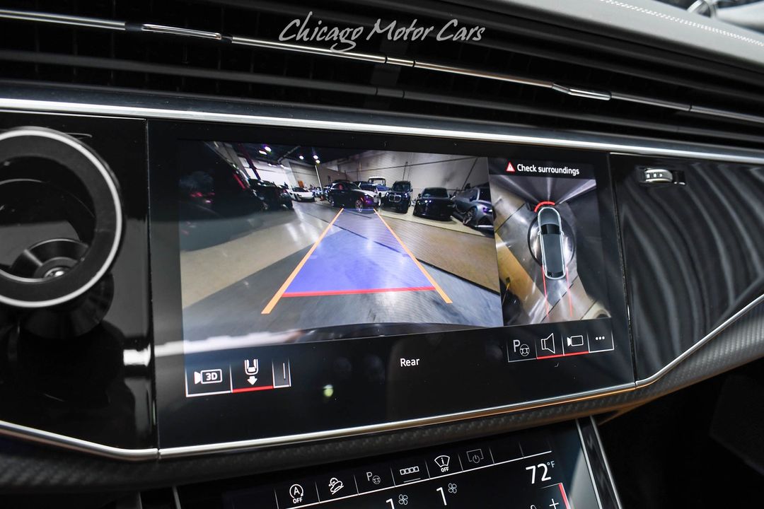 2025 Audi RS Q8 Performance
