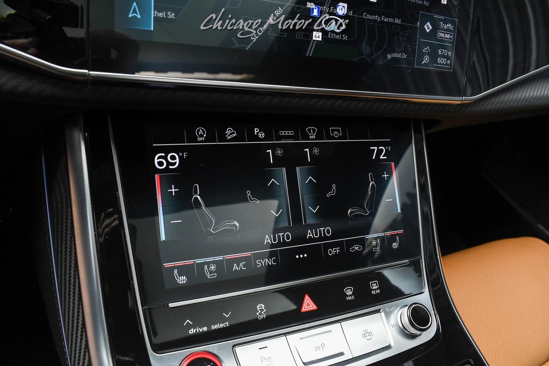 2025 Audi RS Q8 Performance