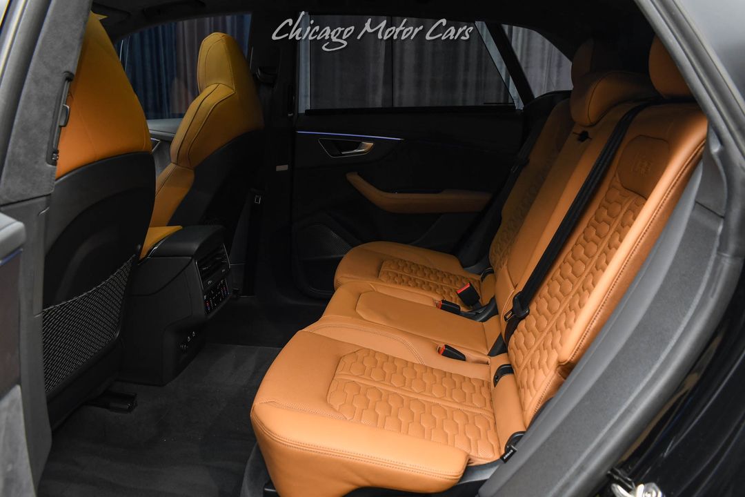 2025 Audi RS Q8 Performance