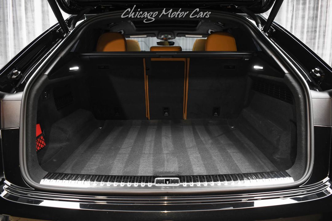 2025 Audi RS Q8 Performance