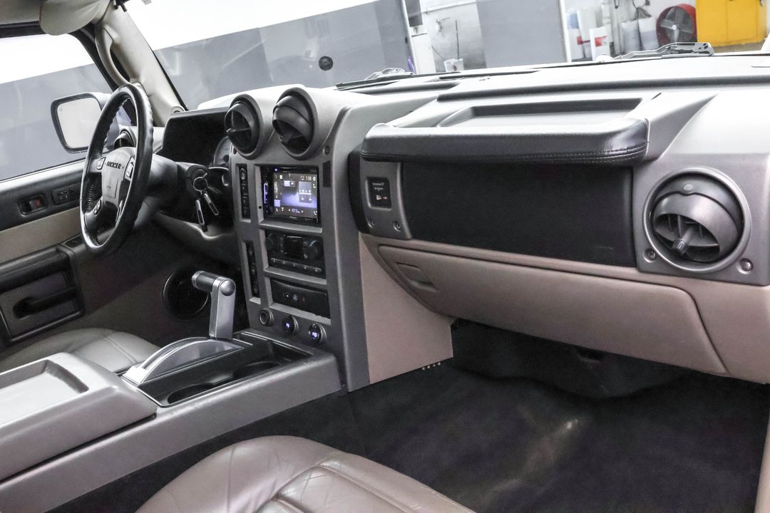 2003 HUMMER H2