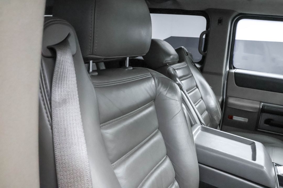 2003 HUMMER H2