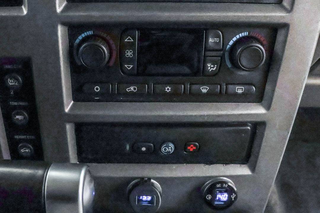 2003 HUMMER H2
