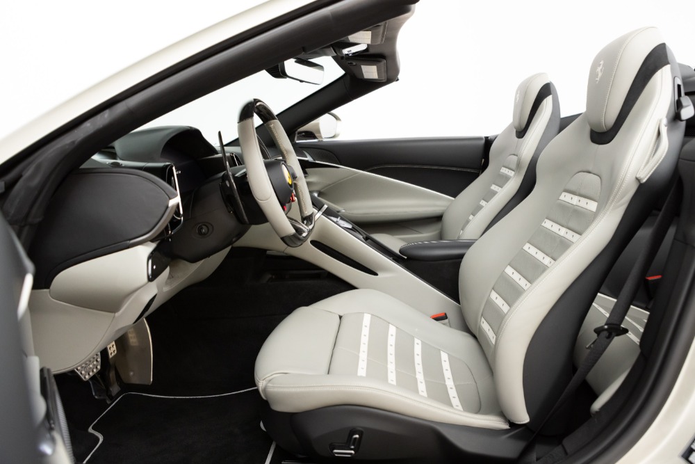 2024 Ferrari Roma Spider