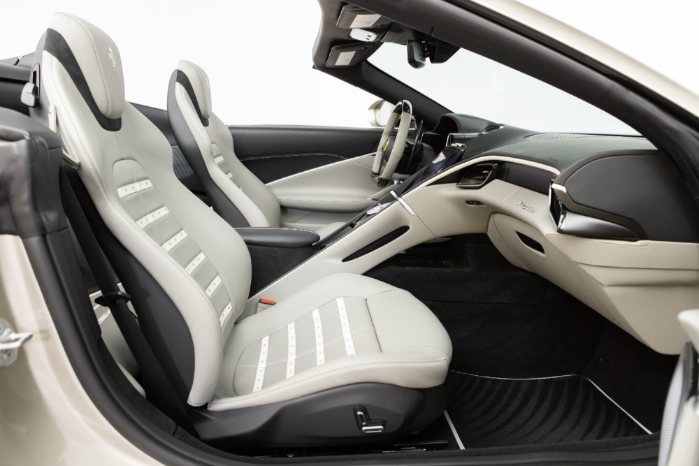 2024 Ferrari Roma Spider