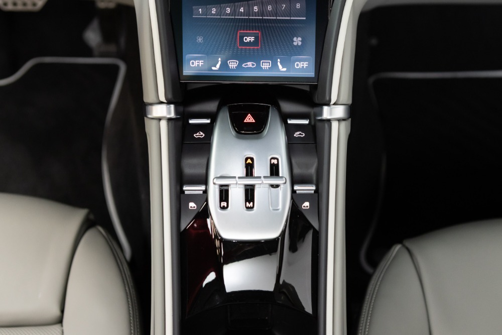 2024 Ferrari Roma Spider