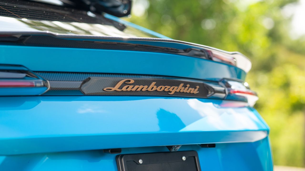 2023 Lamborghini Urus