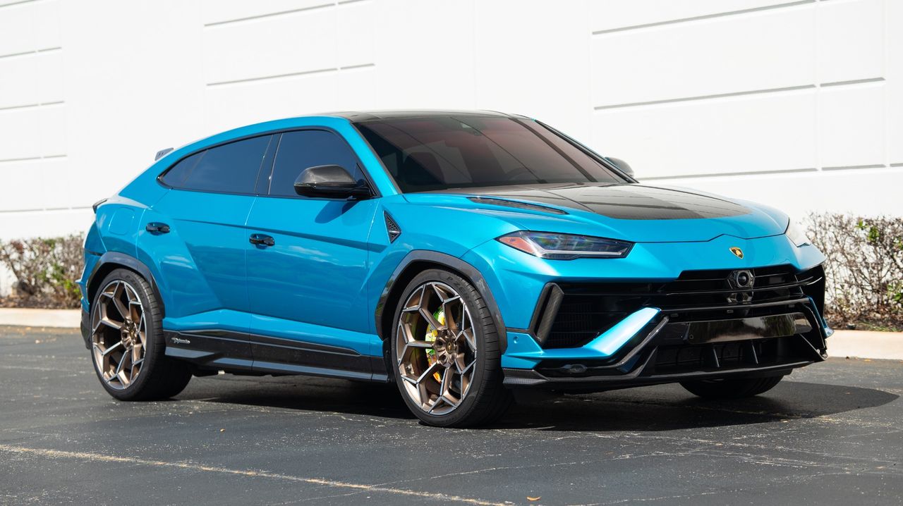2023 Lamborghini Urus
