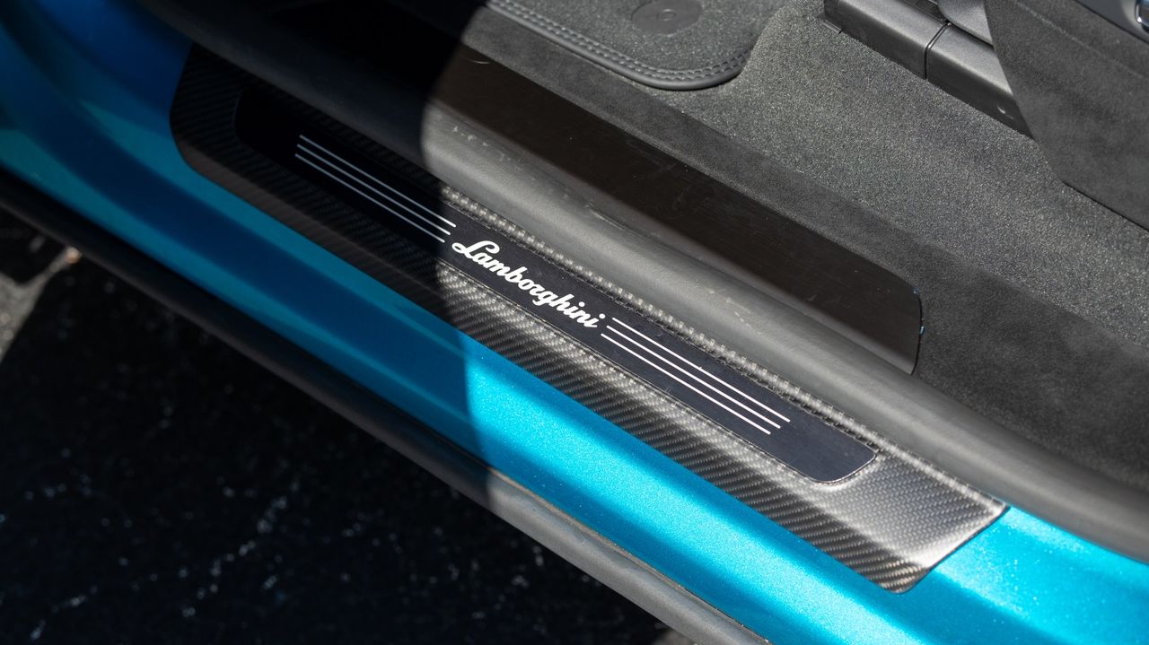 2023 Lamborghini Urus