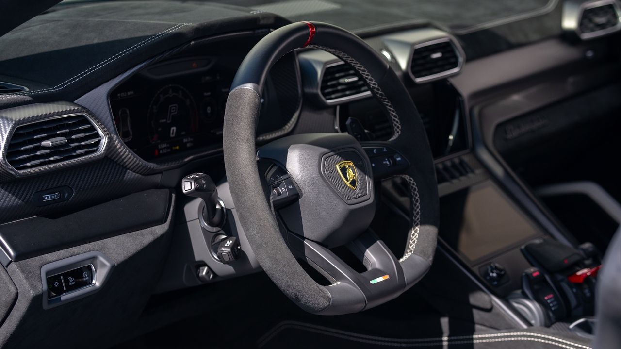 2023 Lamborghini Urus