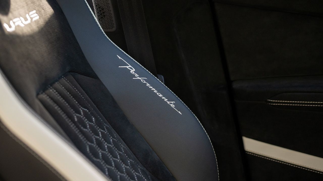 2023 Lamborghini Urus