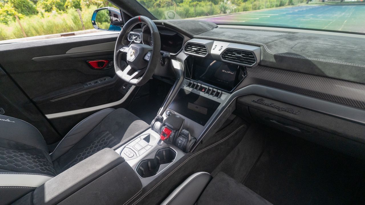 2023 Lamborghini Urus