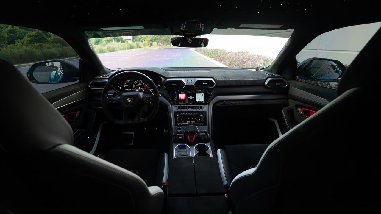 2023 Lamborghini Urus