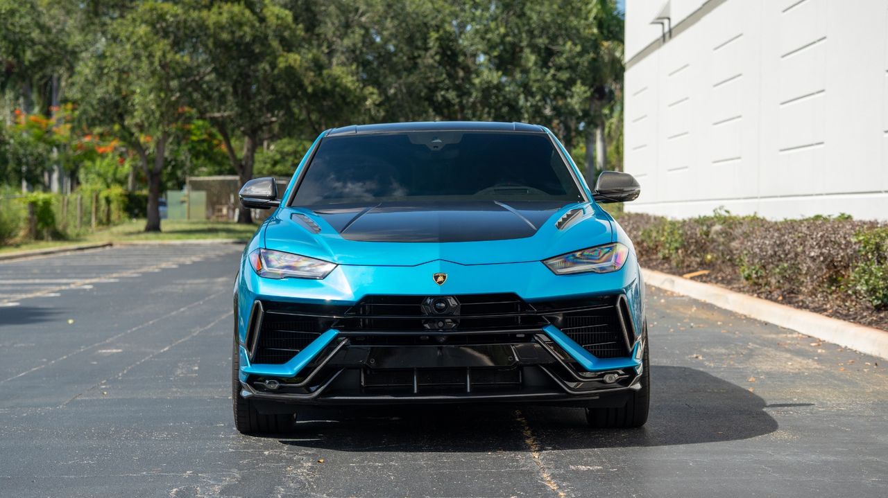 2023 Lamborghini Urus