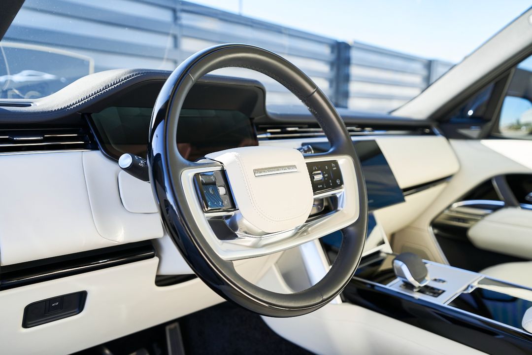 2025 Land Rover Range Rover