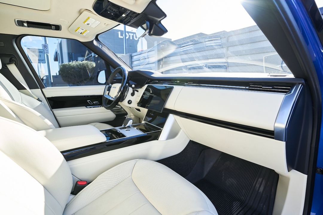 2025 Land Rover Range Rover