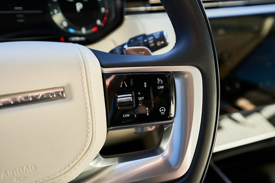 2025 Land Rover Range Rover