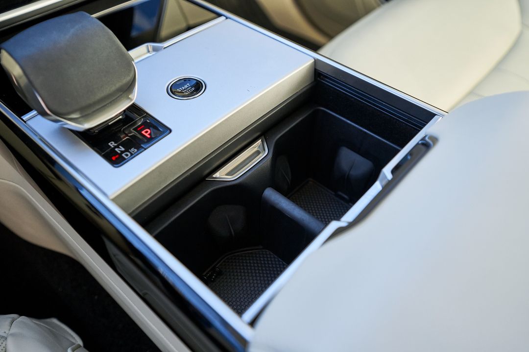 2025 Land Rover Range Rover