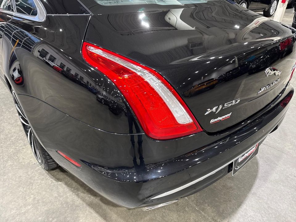 2019 Jaguar XJ