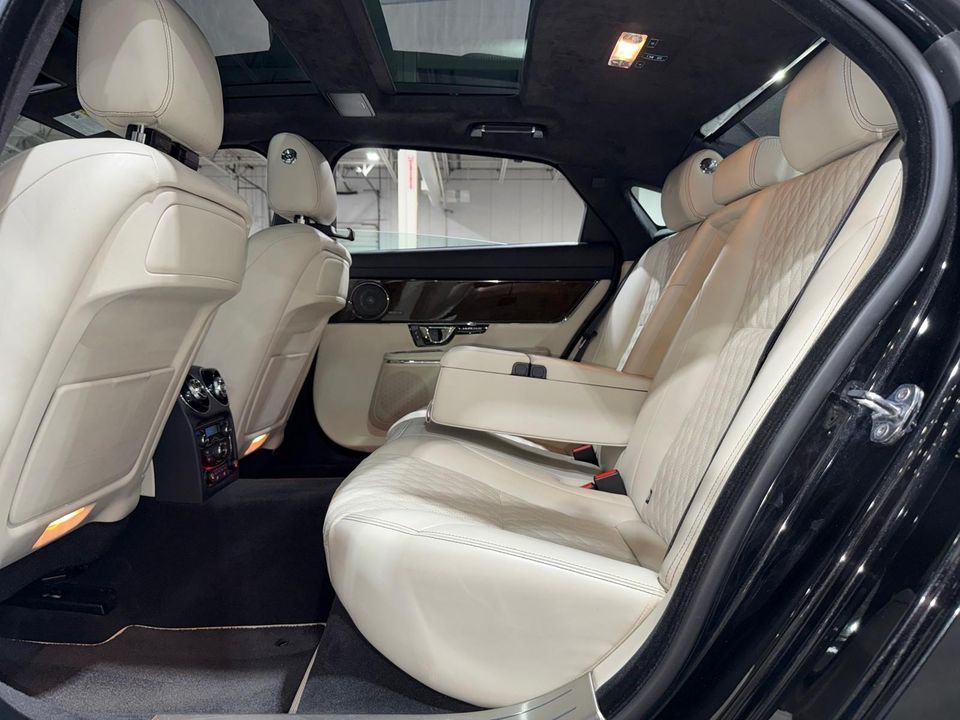 2019 Jaguar XJ