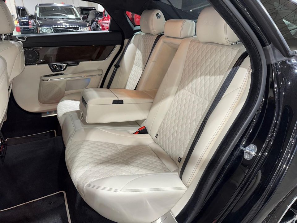 2019 Jaguar XJ