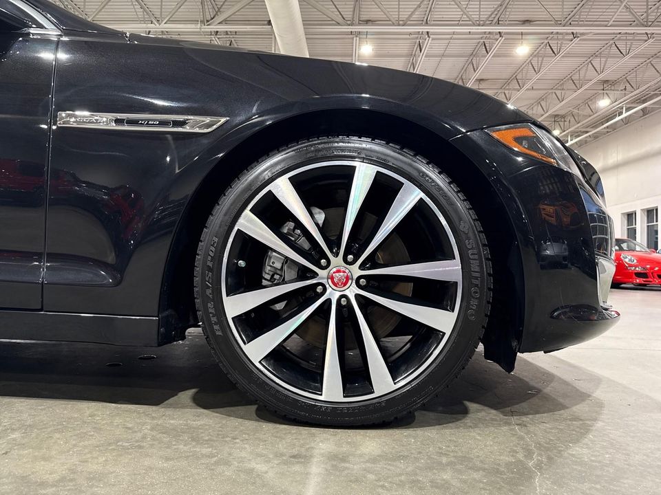 2019 Jaguar XJ