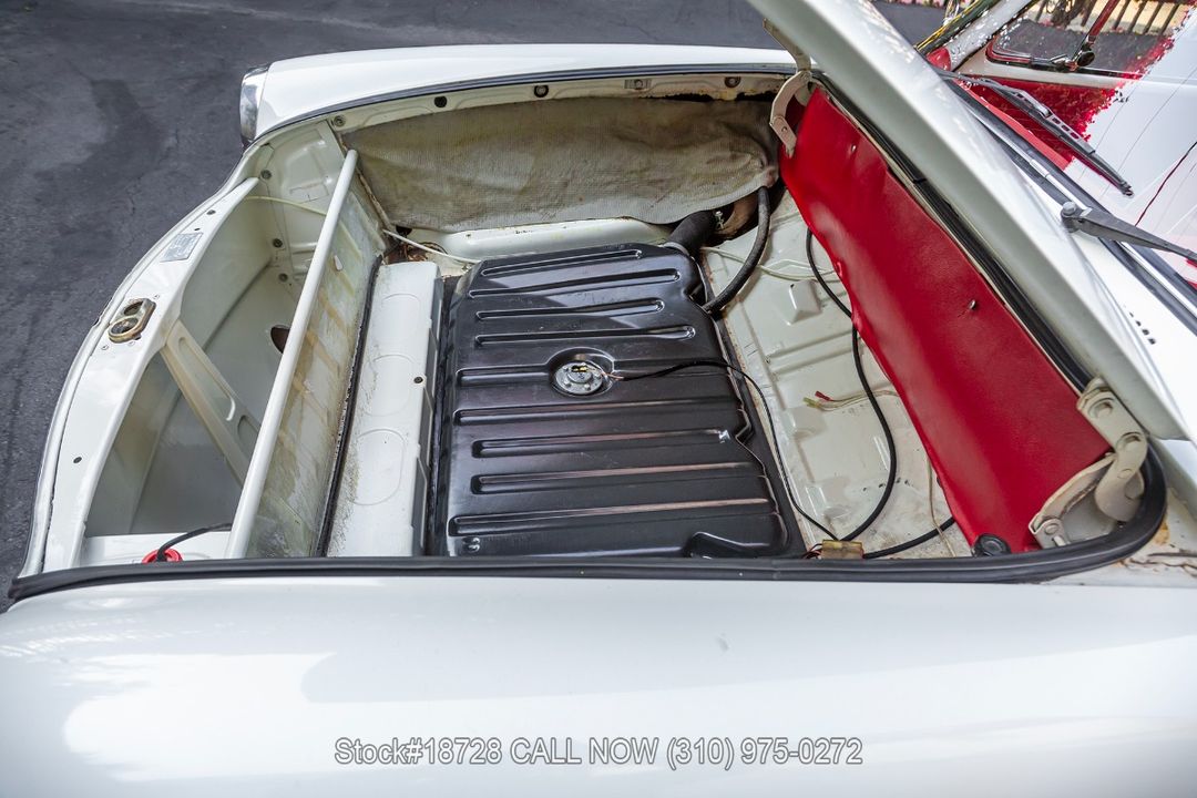 1970 Volkswagen Squareback Type 36