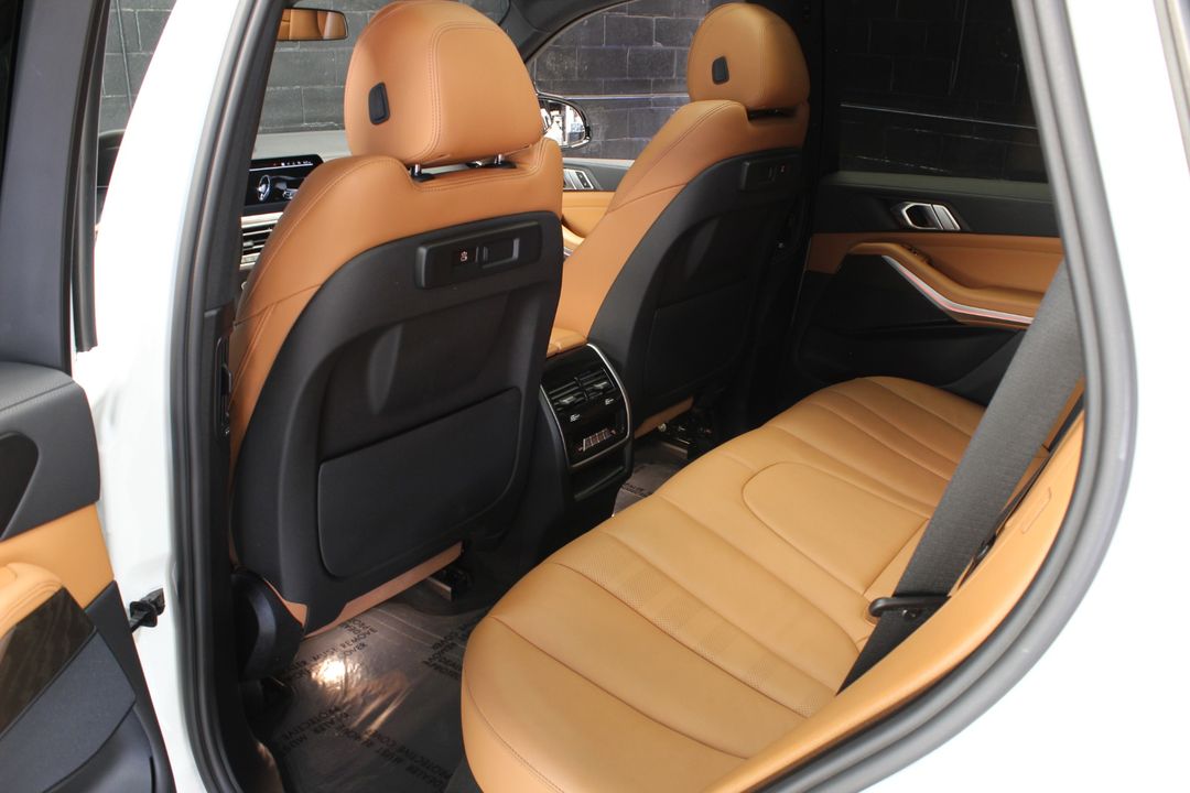 2022 BMW X5