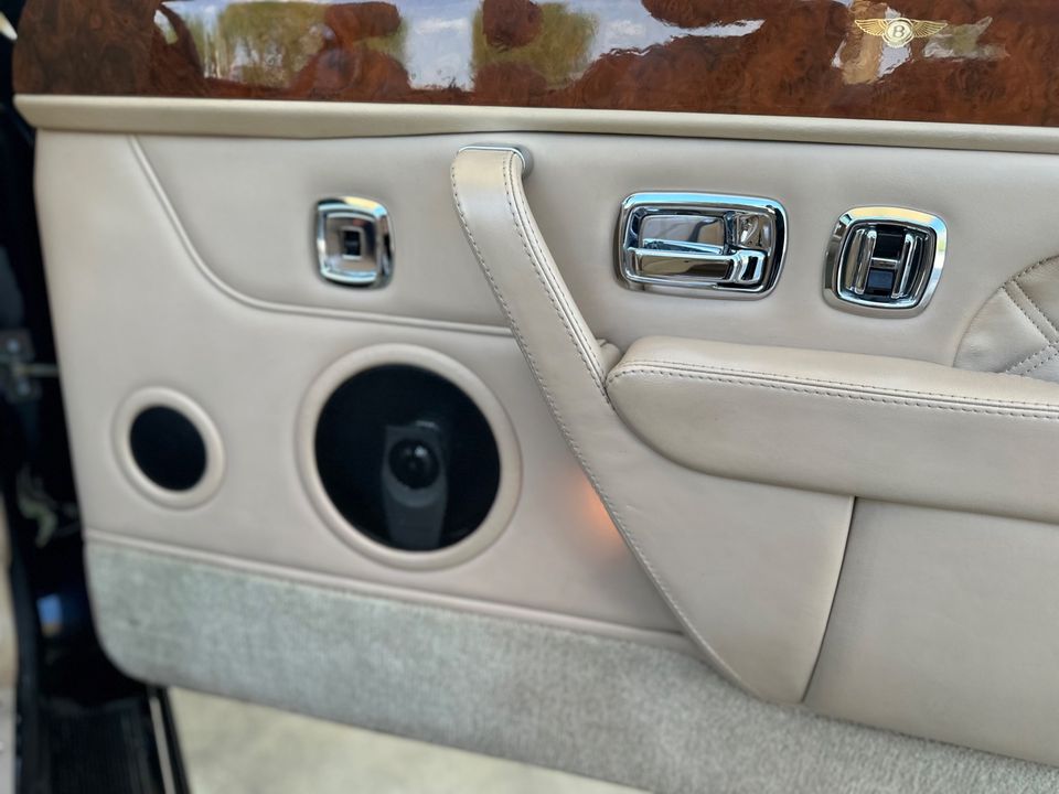 2003 Bentley Azure