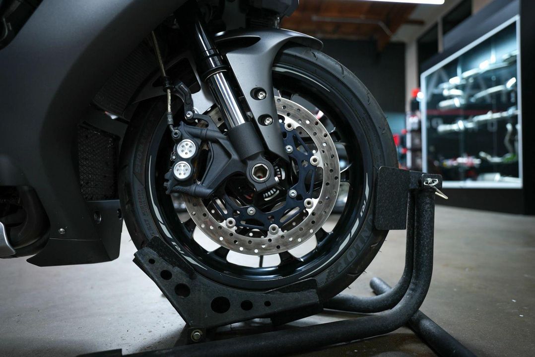2016 Yamaha YZF-R1