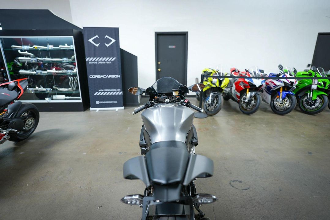 2016 Yamaha YZF-R1