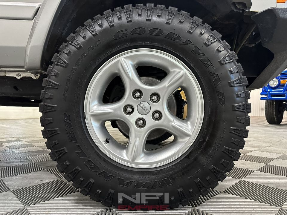 2001 Jeep Cherokee