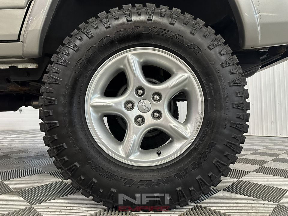 2001 Jeep Cherokee
