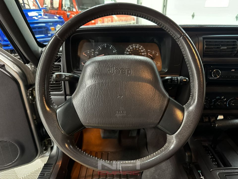 2001 Jeep Cherokee
