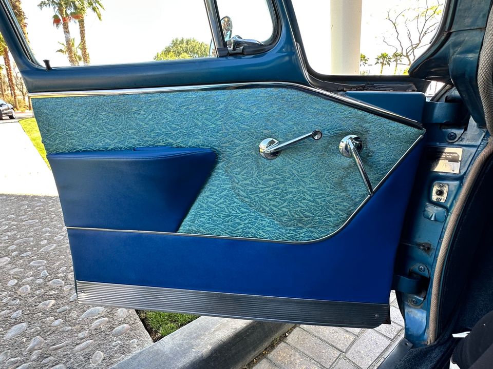 1958 Packard 58 model L sedan