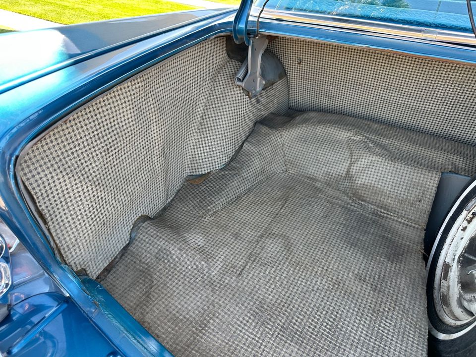 1958 Packard 58 model L sedan