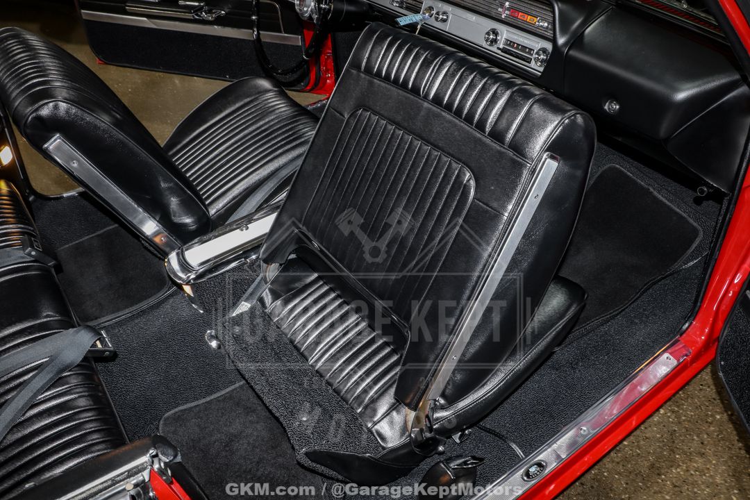1965 Oldsmobile Cutlass 442 Convertible