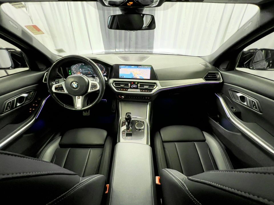 2022 BMW 330i xDrive