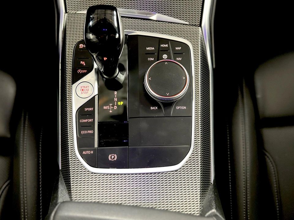 2022 BMW 330i xDrive