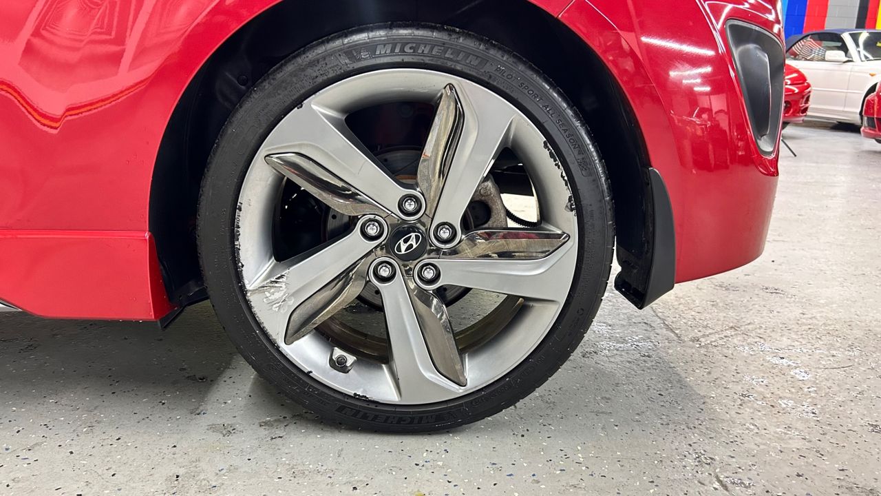2015 Hyundai VELOSTER