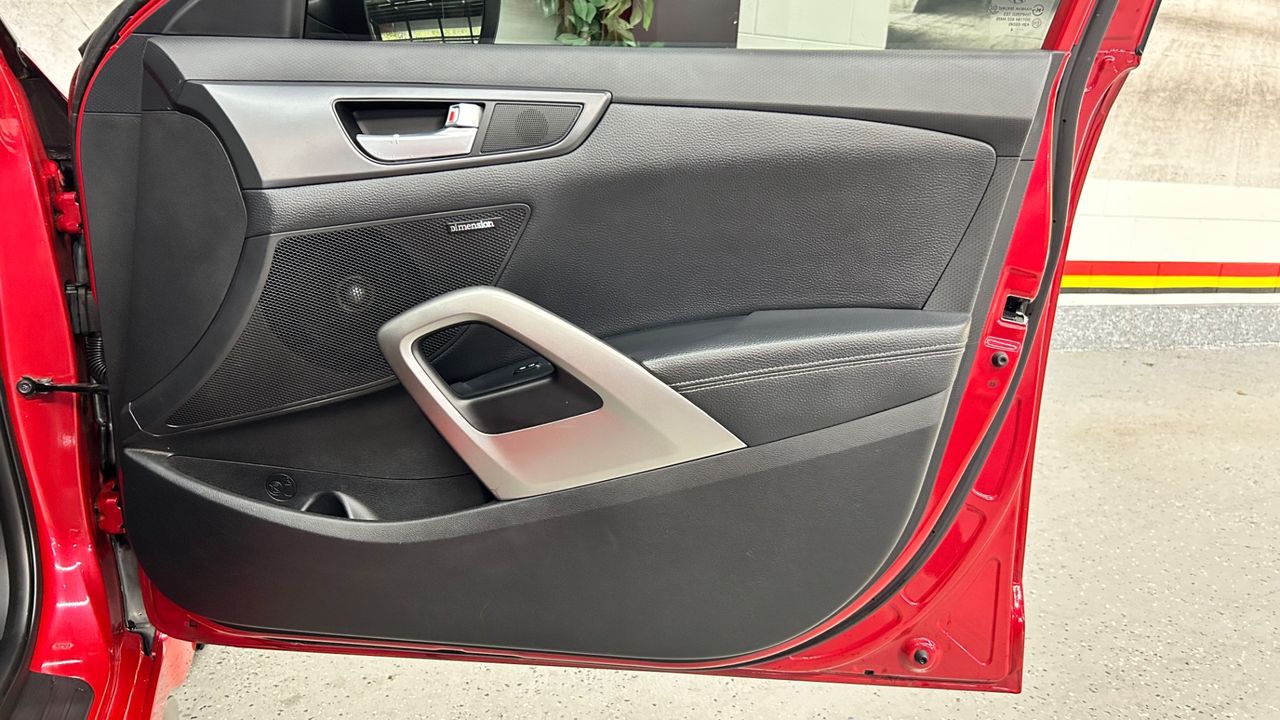 2015 Hyundai VELOSTER