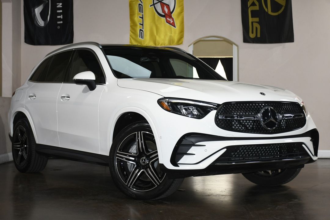 2025 Mercedes-Benz GLC
