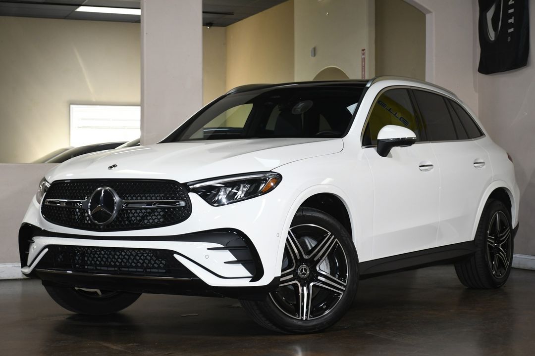 2025 Mercedes-Benz GLC
