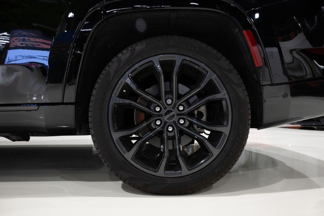 2024 Jeep Grand Wagoneer